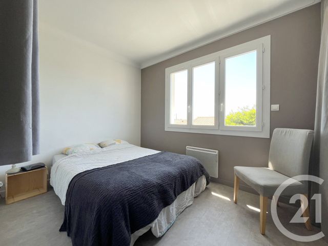 Appartement T3 à vendre - 3 pièces - 47.96 m2 - ST GILLES CROIX DE VIE - 85 - PAYS-DE-LOIRE - Century 21 Bleu Marine