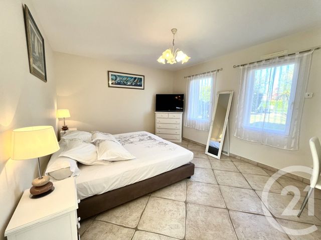 Afficher la photo en grand maison à vendre - 6 pièces - 327.28 m2 - LE FENOUILLER - 85 - PAYS-DE-LOIRE - Century 21 Bleu Marine