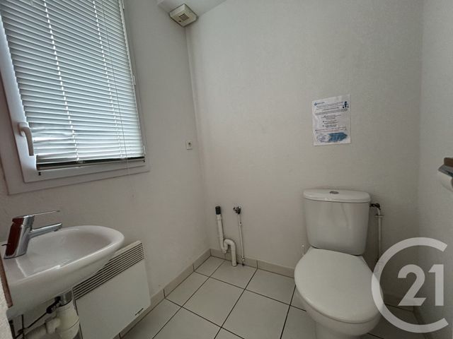 Appartement T3 à vendre - 3 pièces - 44.64 m2 - ST GILLES CROIX DE VIE - 85 - PAYS-DE-LOIRE - Century 21 Bleu Marine