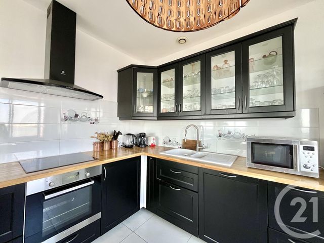 maison à vendre - 5 pièces - 130.94 m2 - ST GILLES CROIX DE VIE - 85 - PAYS-DE-LOIRE - Century 21 Bleu Marine