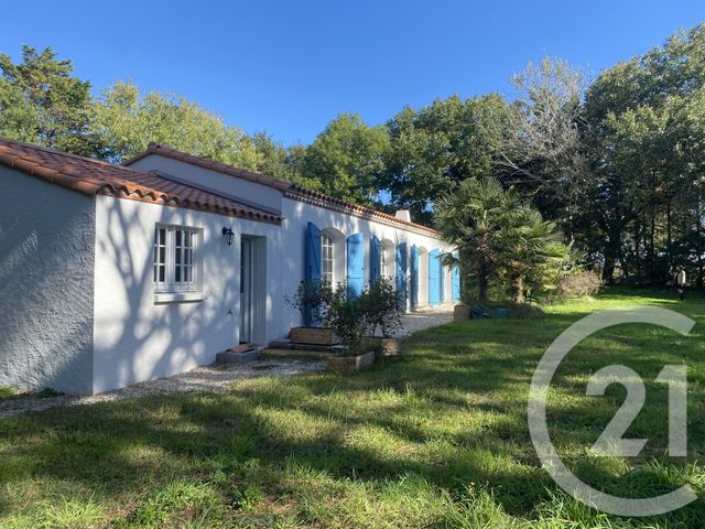 maison à vendre - 4 pièces - 110.2 m2 - L AIGUILLON SUR VIE - 85 - PAYS-DE-LOIRE - Century 21 Bleu Marine