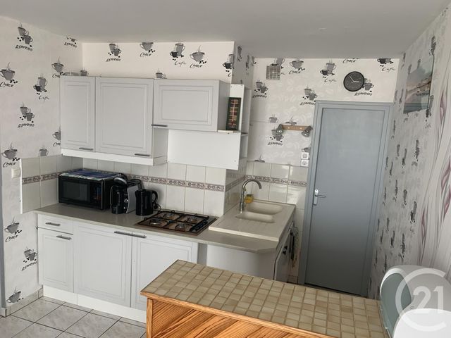 Appartement T3 à vendre - 3 pièces - 51.83 m2 - ST HILAIRE DE RIEZ - 85 - PAYS-DE-LOIRE - Century 21 Bleu Marine