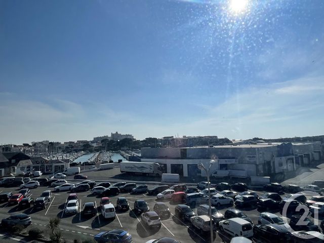 Appartement T3 à vendre - 3 pièces - 77.7 m2 - ST GILLES CROIX DE VIE - 85 - PAYS-DE-LOIRE - Century 21 Bleu Marine