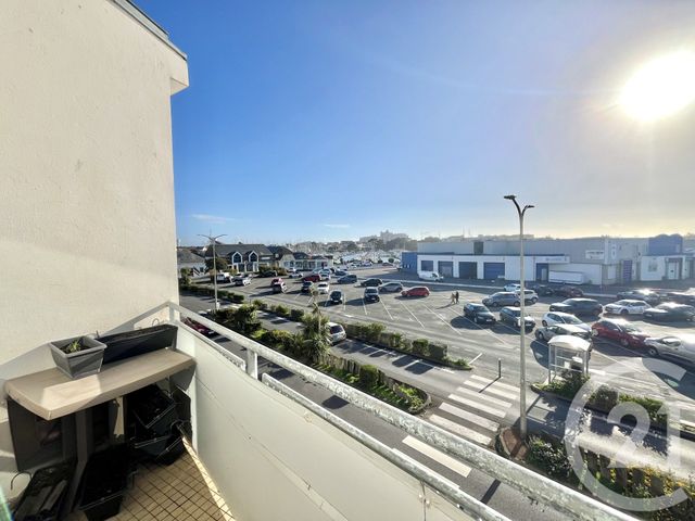 Appartement T2 à vendre - 2 pièces - 45.66 m2 - ST GILLES CROIX DE VIE - 85 - PAYS-DE-LOIRE - Century 21 Bleu Marine