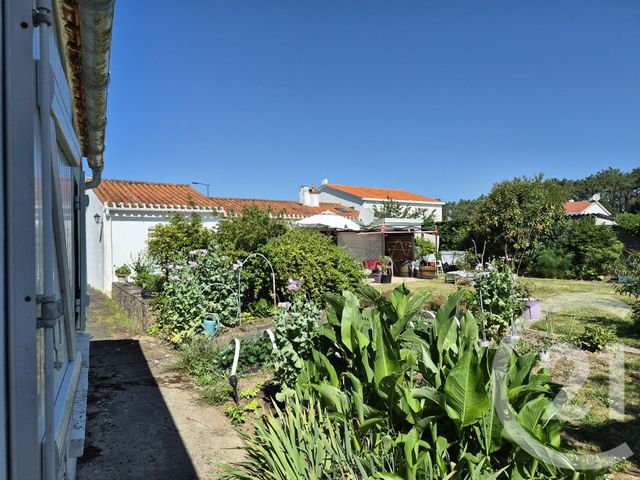 maison à vendre - 3 pièces - 124.92 m2 - L AIGUILLON SUR VIE - 85 - PAYS-DE-LOIRE - Century 21 Bleu Marine